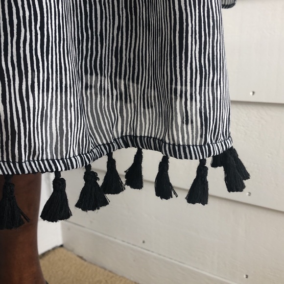 Cold-shoulder tunic/dress, size L, fully lined, light fabric, fun & pretty - Picture 9 of 12